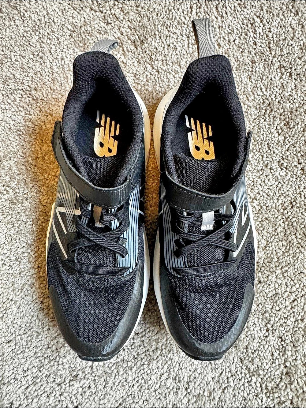 New Balance 574 Bungee Black & White Kids US 1